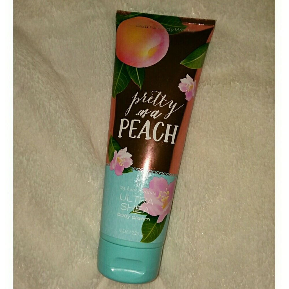 B&BW Pretty As A Peach Lotion
